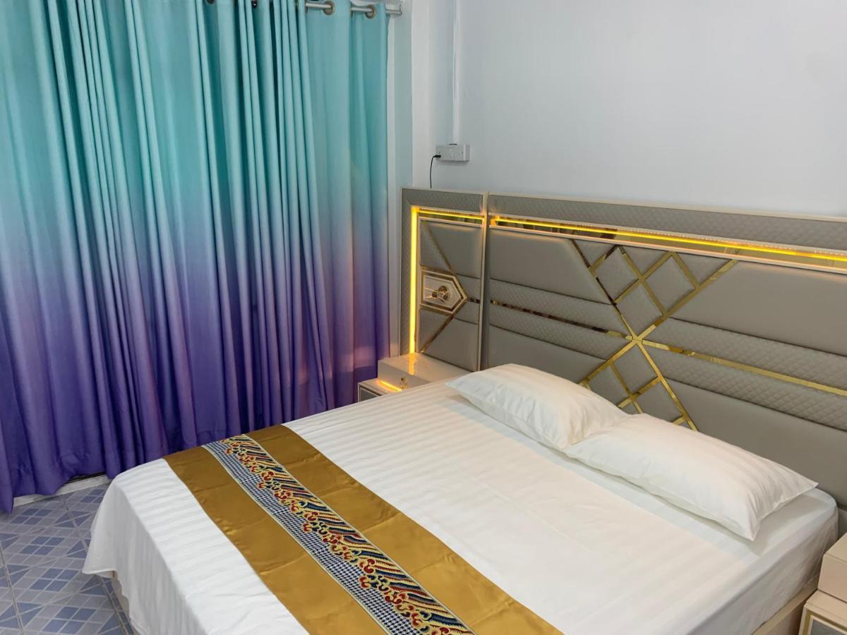 Ontrack Travel Appartement Malé Buitenkant foto